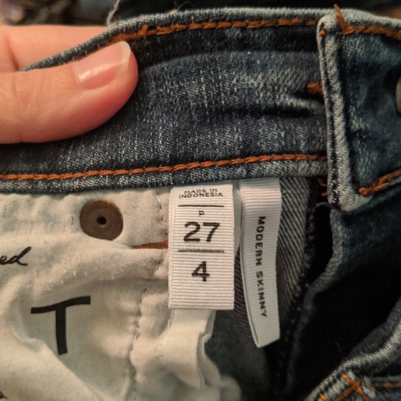 LOFT modern skinny raw hem jeans size 27 - Picture 4 of 6